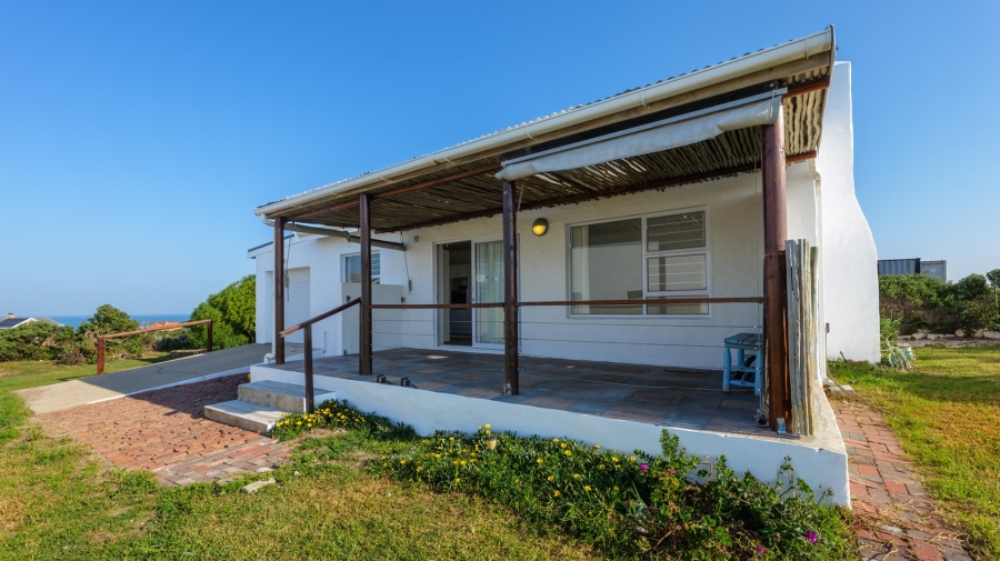 To Let 2 Bedroom Property for Rent in Oceanview Heights Western Cape